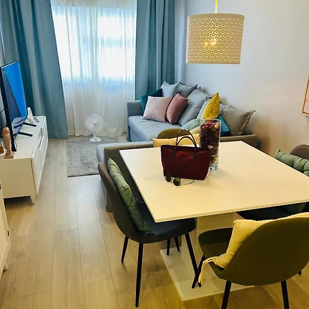 Lcf - 2 Bedroom With Private Bbq Garden * Portimão